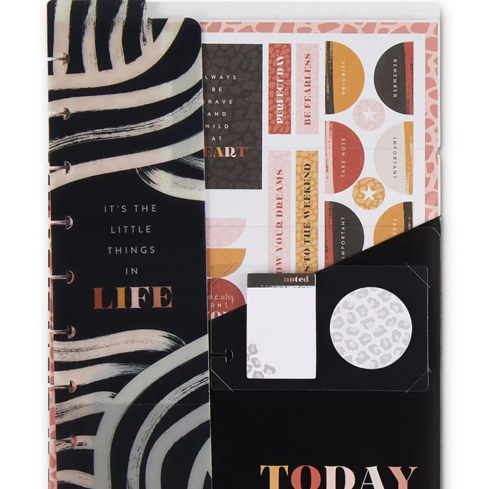 Modern Wild Accessory Pack
